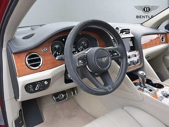 1:Bentley Bentayga S V8, SUV, Candy Red, Bentley Zurich