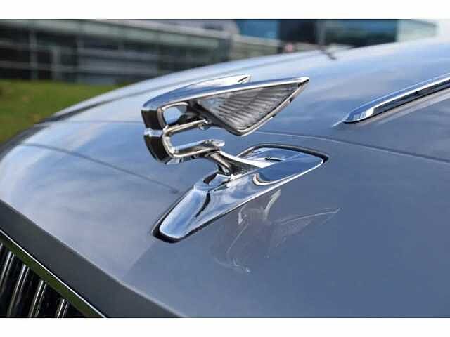 8:Bentley Flying Spur W12, Saloon, Extreme Silver, Bentley Zurich
